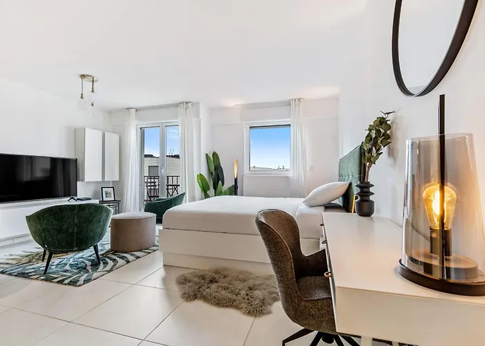 Modern Near Parc De Merl & Center