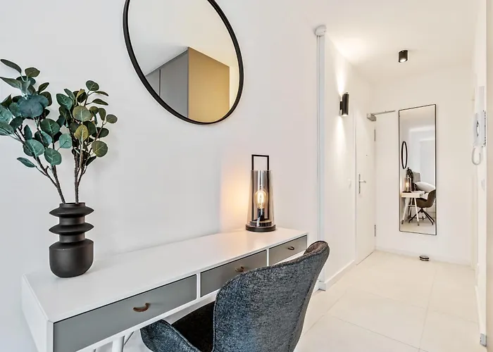 Апартаменты Modern Near Parc De Merl & Center