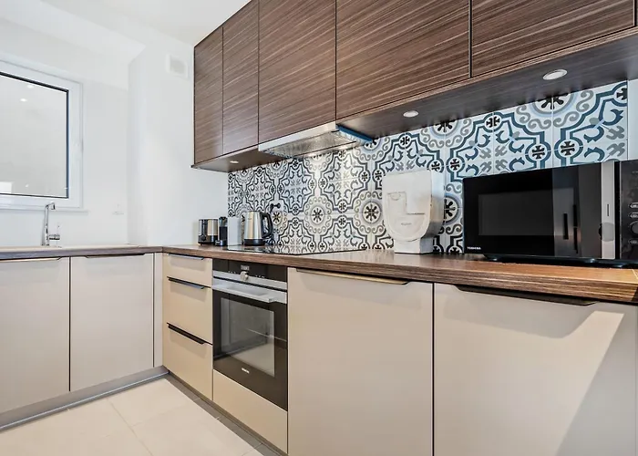 Modern Near Parc De Merl & Center Апартаменты *